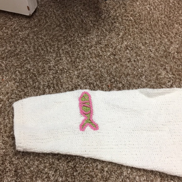 Sweater - Picture 2 of 5